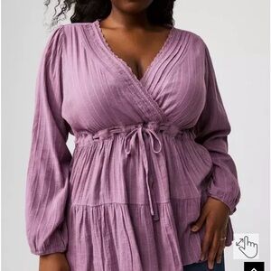 NWT Torrid 00 (M/L)  Babydoll Cotton Surplice Tiered Top